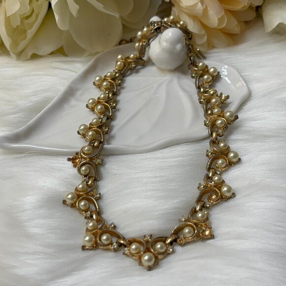 CROWN TRIFARI ALFRED PHILIPPE FAUX PEARL RHINESTONE NECKLACE - Picture 1 of 11